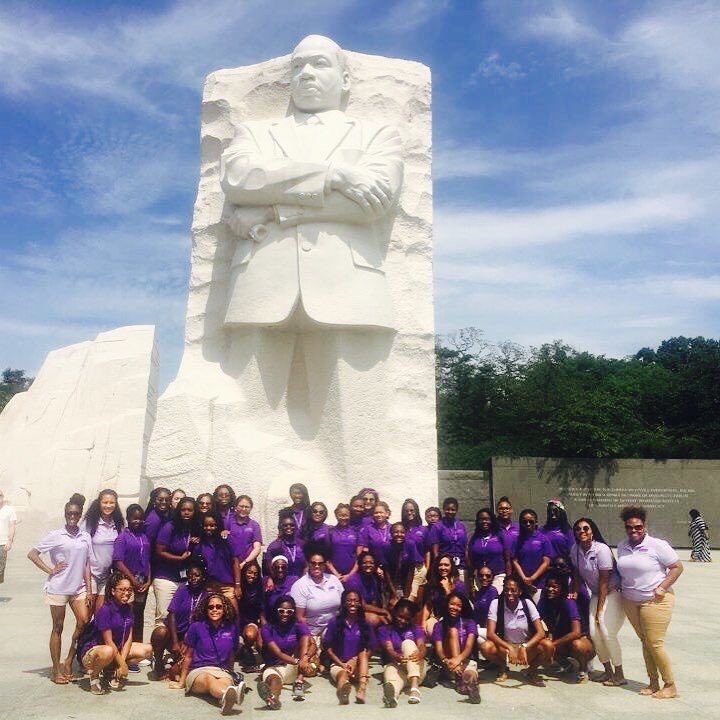 the JMU Female Institute poses for a group photo at the MLK Jr. Monument